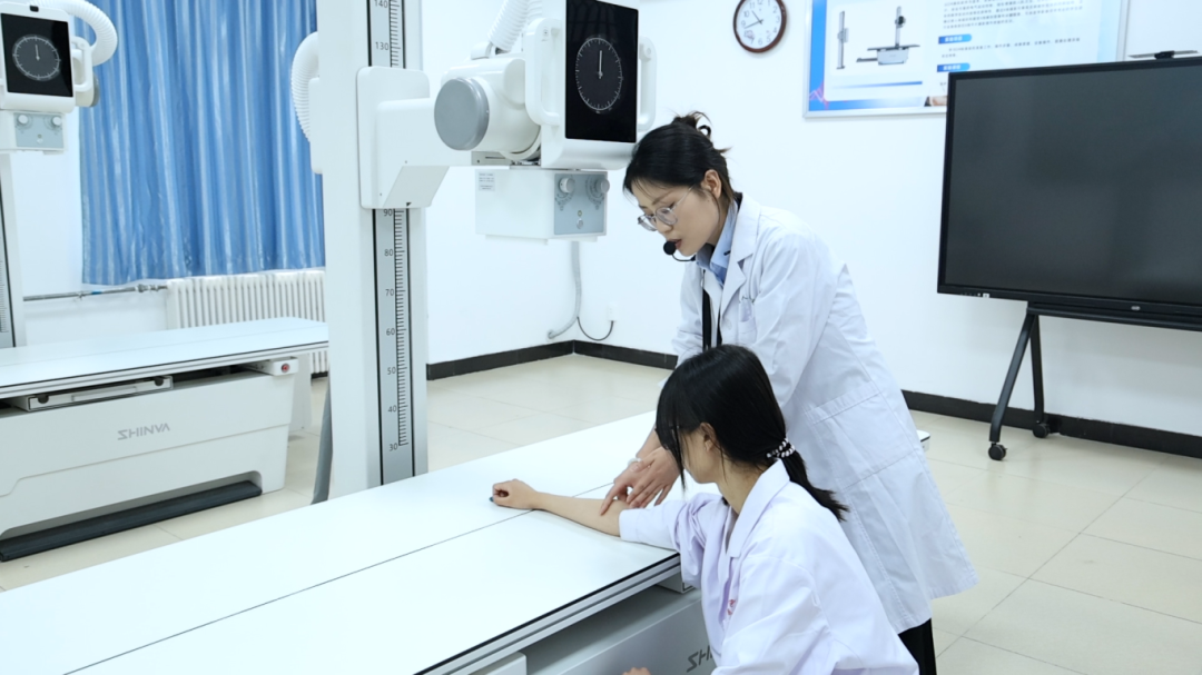 实训零距离｜探秘西安海棠职业学院医学技术系医学影像实训室