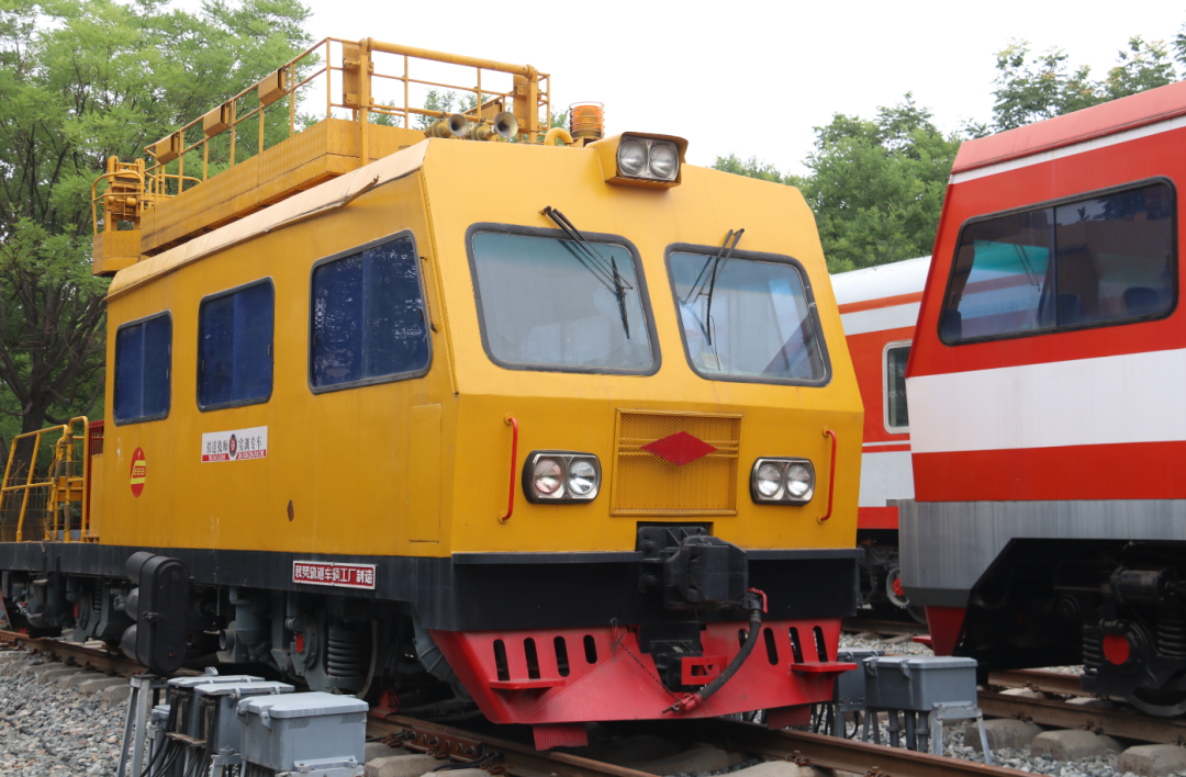 告别纸上谈兵！西安铁道技师学院实训室解锁你的职业通行密码