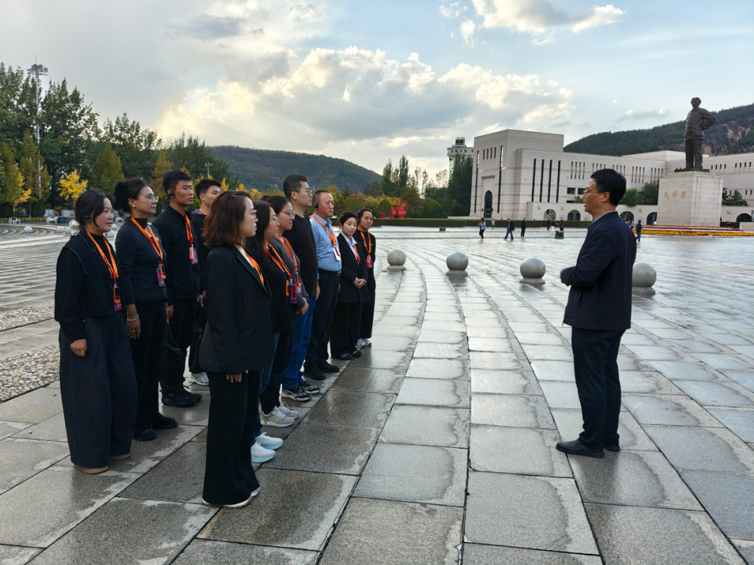 陕西旅游烹饪职业学院开展第五批“到延安去”三秦学子圣地行研学活动