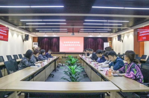 陕西能源职业技术学院领导到西安铁道技师学院开展工作交流1.png