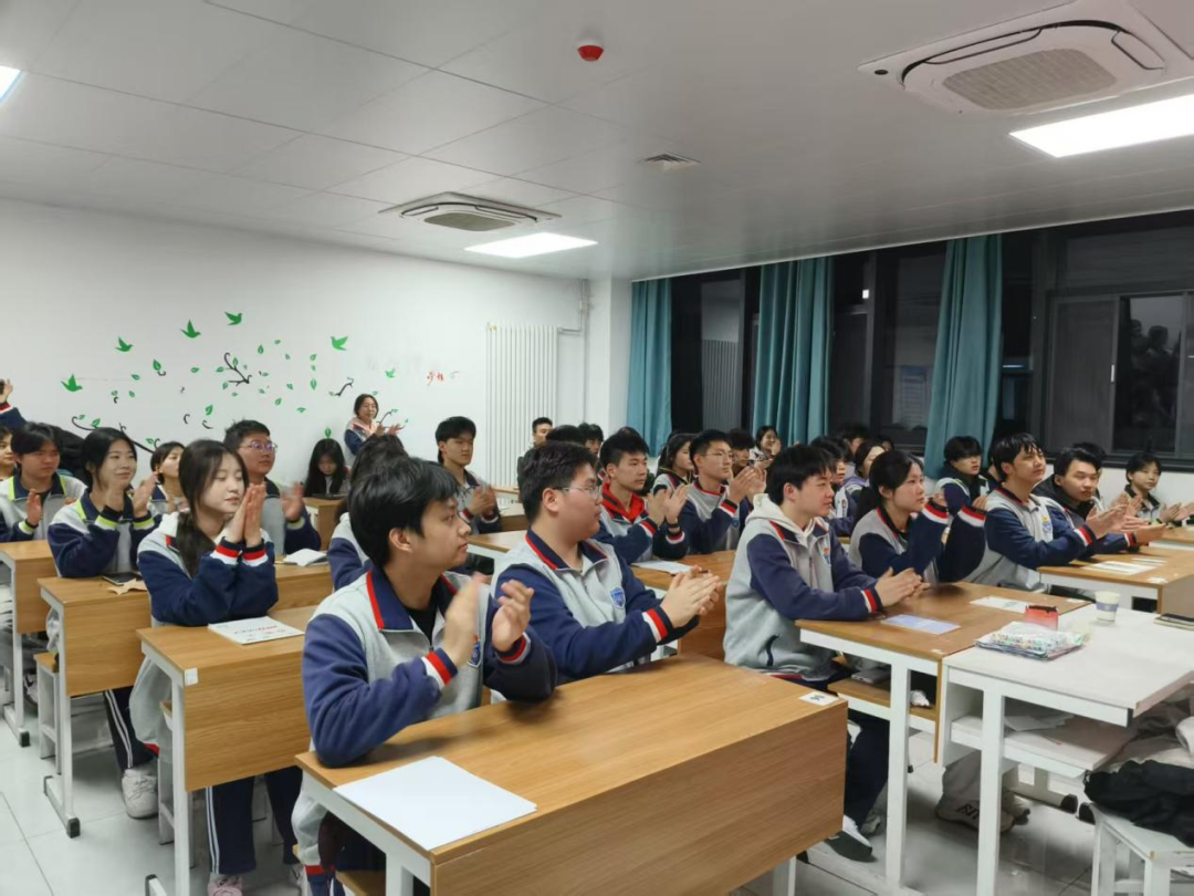 西安外事技工学校举行2025年植树节活动