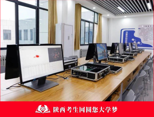 西安明德理工学院北斗学院：赋能北斗产业的高素质应用型人才培养高地8.png